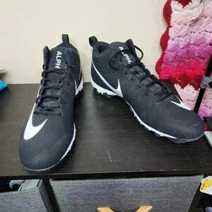 New NIKE Alpha Menace Shark Pro Mid Football Cleats Black 922813-109 Size 16